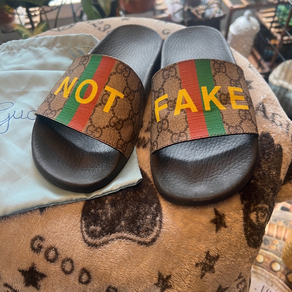 Gucci Brown 'Not Fake' Slide Sandals with Red and Green Stripes